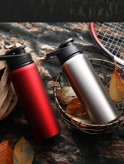 Metal Portable Aluminum Water Bottle — Leakproof Reusable Sports Bottle for Cycling, Hiking & Travel (600ml)