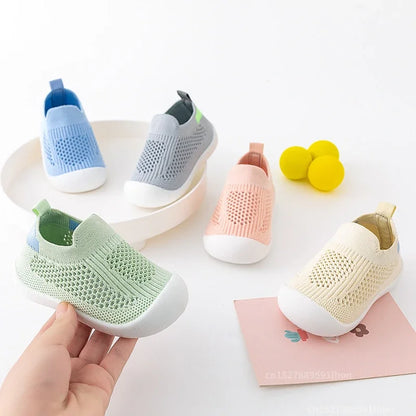 Toddler Breathable Knitted Slip-On Sneakers — Soft Non-Slip School Casual Shoes for Boys & Girls