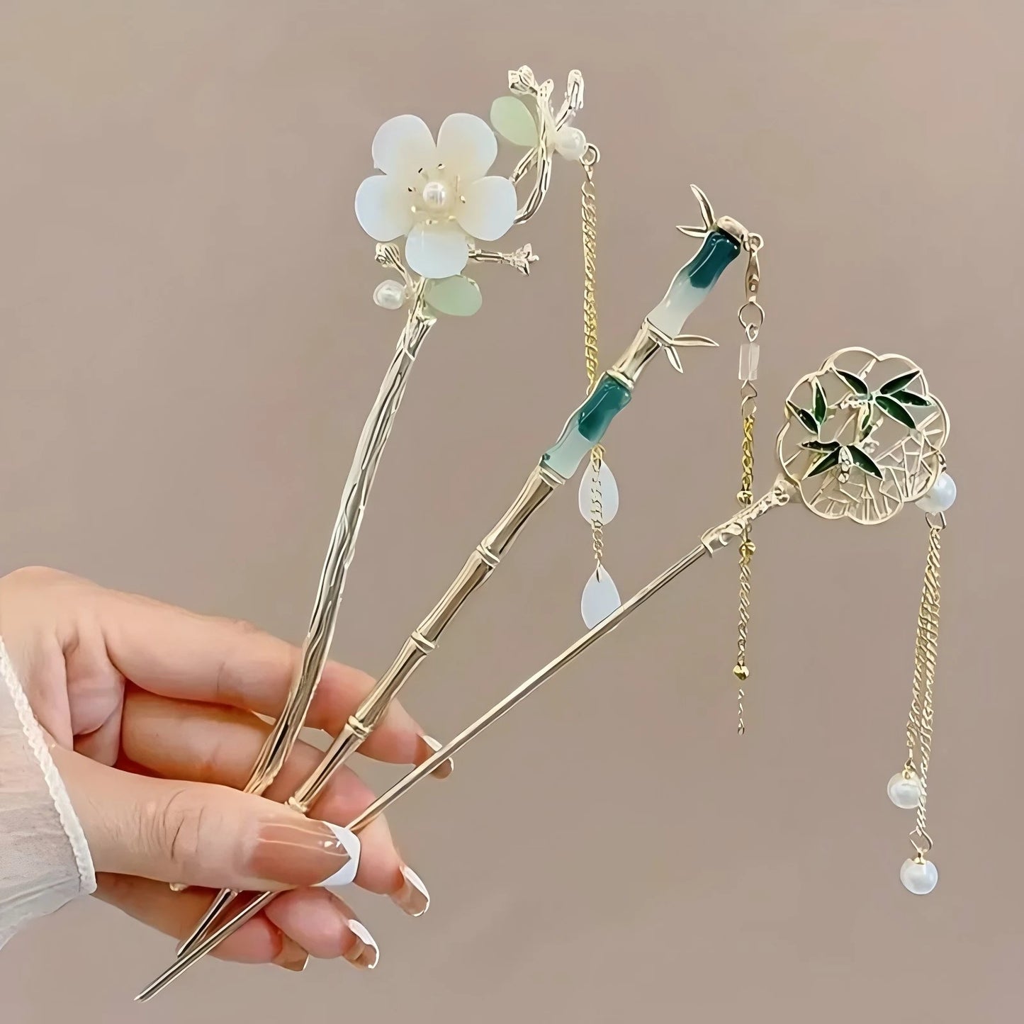 Elegant Chinese Style Hair Clip & Tassel Hair Stick — Traditional Floral Hairpin & Jewelry Accessory for Women