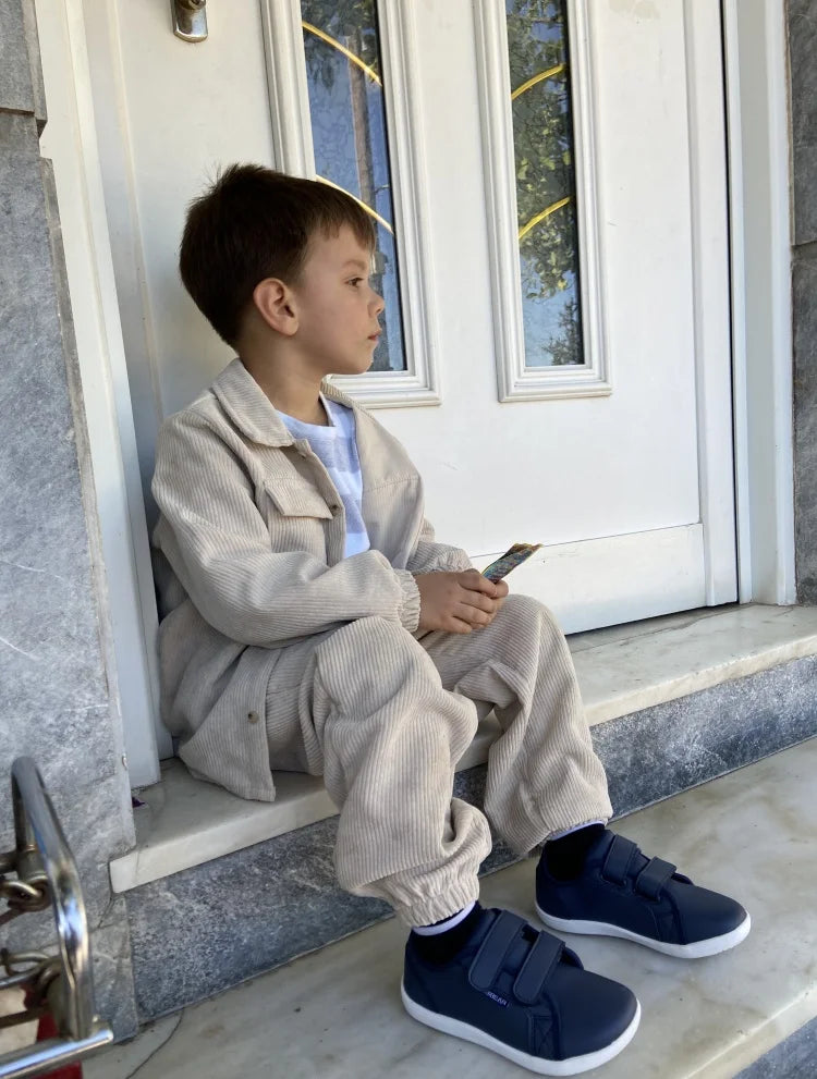 HOBIBEAR Kids Barefoot Minimalist Sneakers — Wide Toe Hook & Loop Lightweight Shoes for Boys & Girls