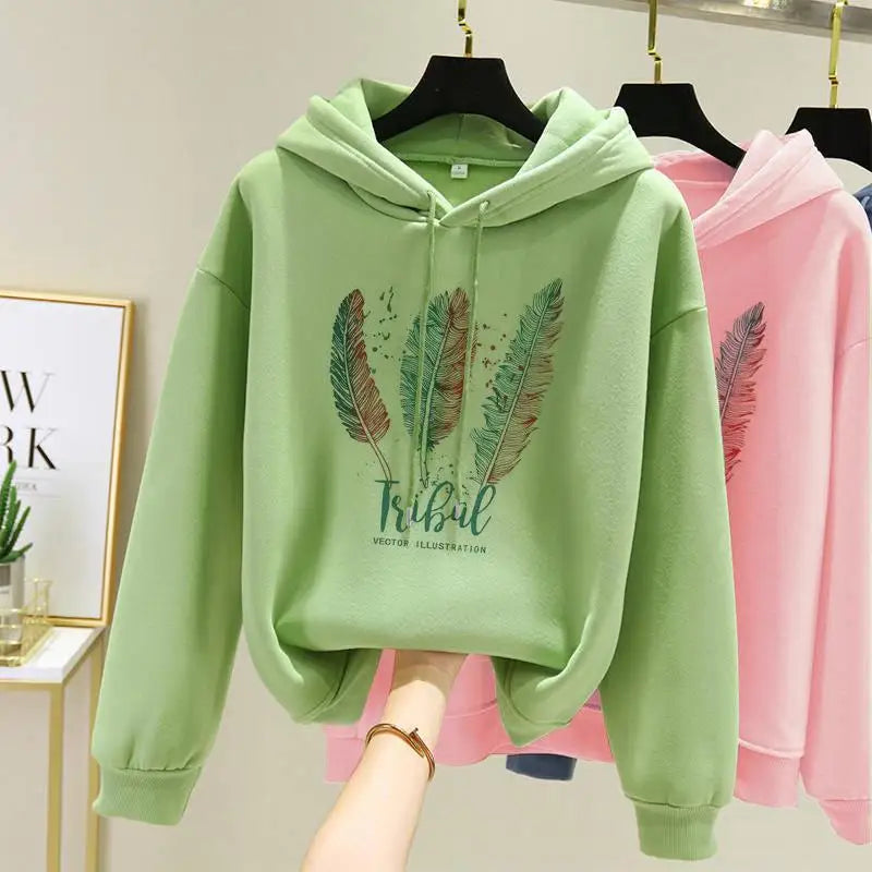 Women's Feather Print Hoodie — Cozy Oversized Sweatshirt