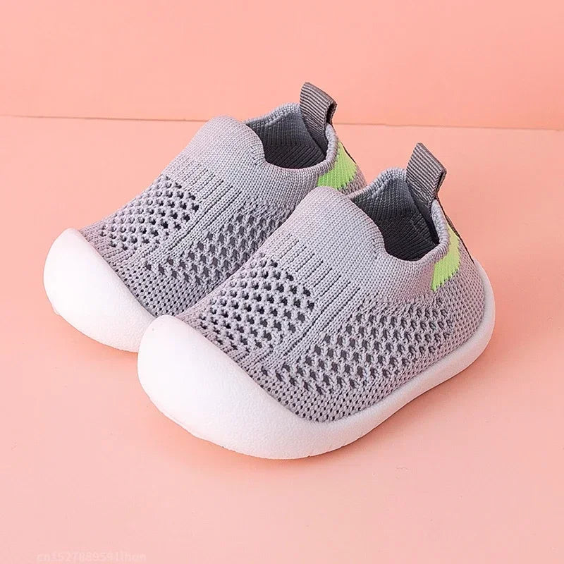 Toddler Breathable Knitted Slip-On Sneakers — Soft Non-Slip School Casual Shoes for Boys & Girls