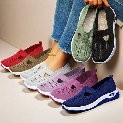 Women's Breathable Non-Slip Walking Flat Shoes — Soft Sole Casual Shoes for Middle-Aged & Elderly Women