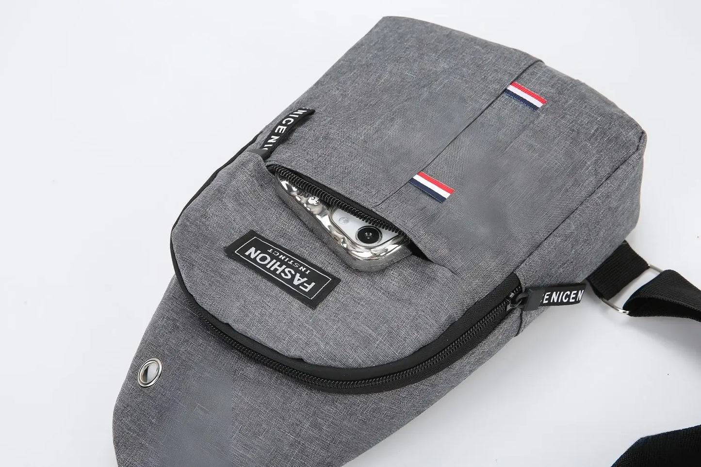 Men's Waterproof Fanny Pack — Adjustable Strap Waist Bag for Travel, Running, Hiking & Cycling