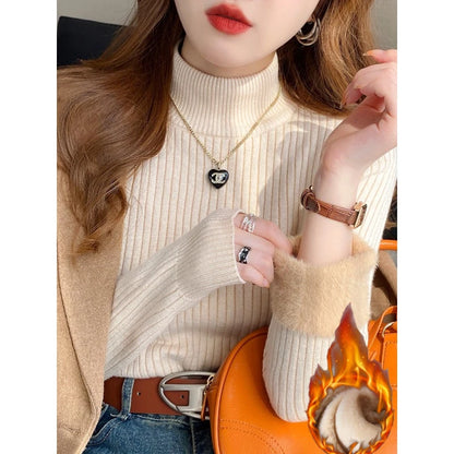 Women's Retro Turtleneck Sweater — Velvet-Lined Thermal Knit Pullover