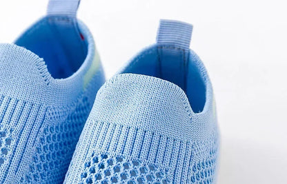 Toddler Breathable Knitted Slip-On Sneakers — Soft Non-Slip School Casual Shoes for Boys & Girls