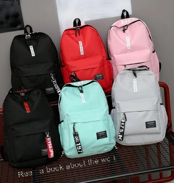 Korean Style Large Capacity Fashion Backpack — Trendy School & Travel Bag for Men & Women