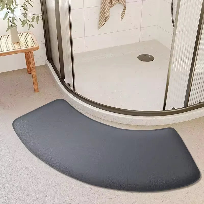 Absorbent Suede-Feel Bathroom Floor Mat – 6 Sizes