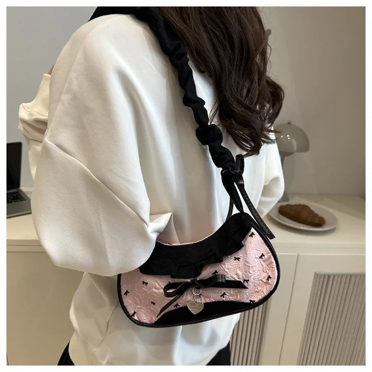 Casual Versatile Tote Bag — Large Capacity Commuting Shoulder & Underarm Bag for Women