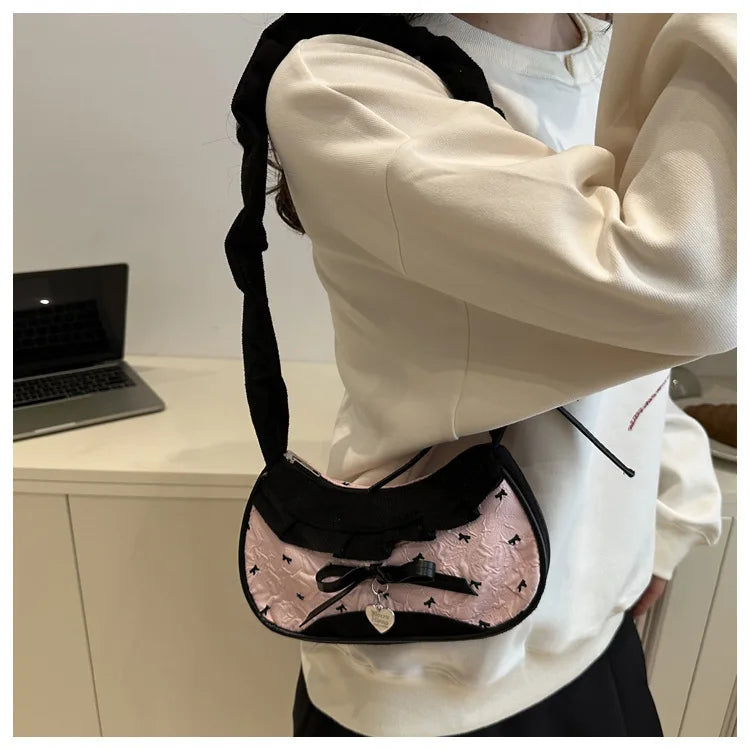 Casual Versatile Tote Bag — Large Capacity Commuting Shoulder & Underarm Bag for Women