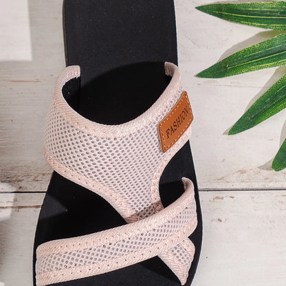 Sports-Style Mesh Breathable Women's Flat Sandals — Comfortable Skin-Friendly Indoor & Outdoor Sandals